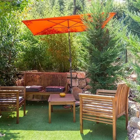 2 Pieces Climatise A 200m Des Plages *