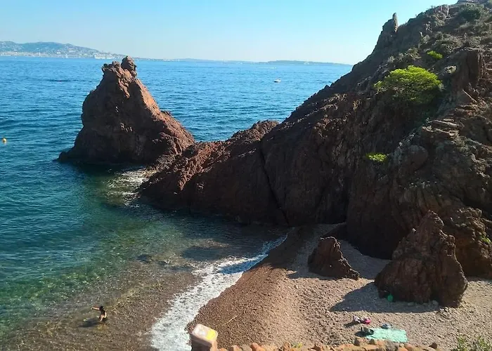 Apartamento 2 Pièces Climatisé à 200m Des Plages
